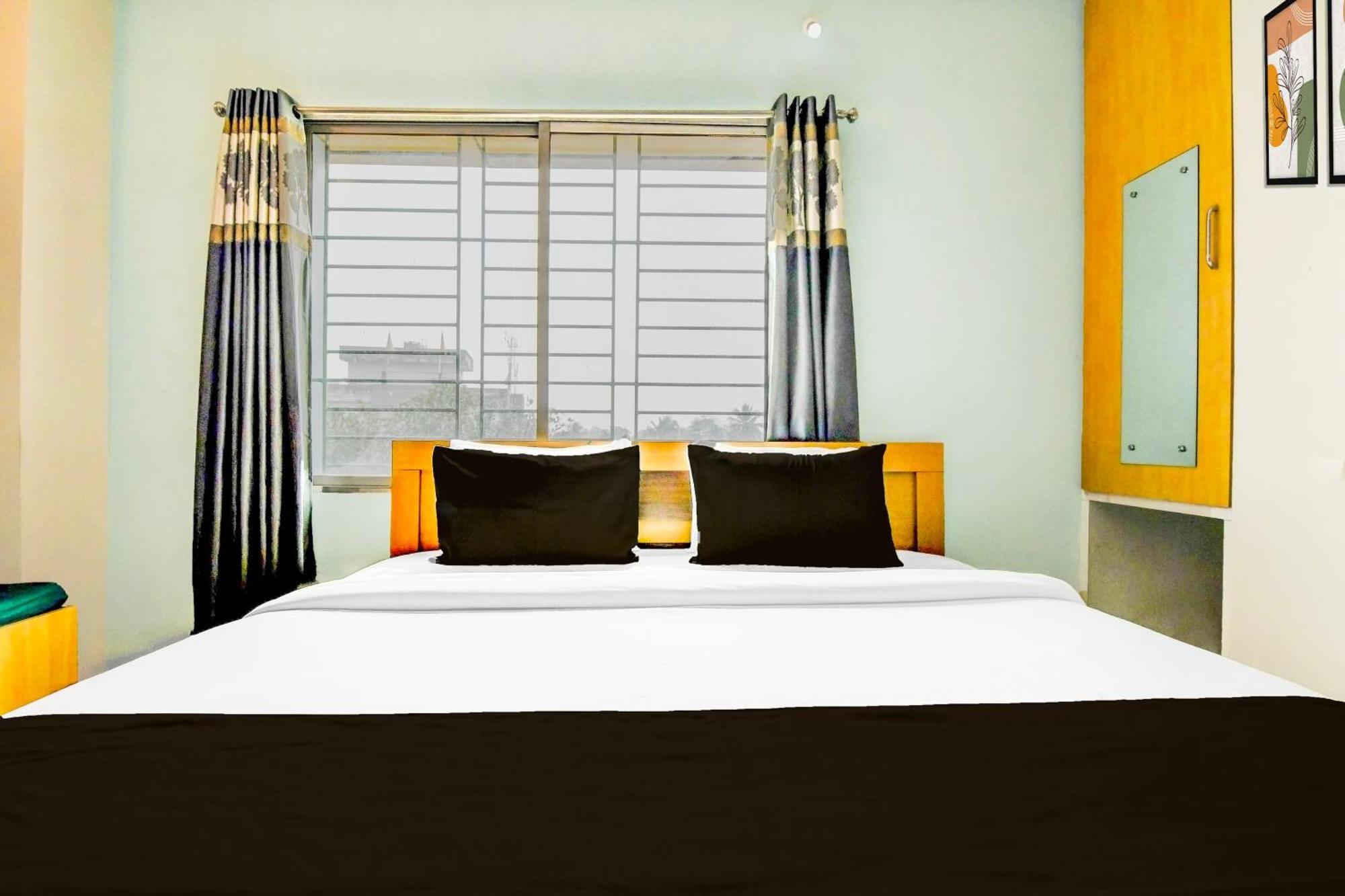 Super Collection O Sf Road Siliguri Formerly Jyoti Hotel Exterior foto